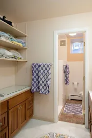 2 BR / 1BA, intill Foothills, pvt..apt. beläget i FAB hem kommer du att älska det! - Image 3