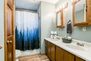Beautiful Log Cabin Tucked Away on 5 Acres - Image 3
