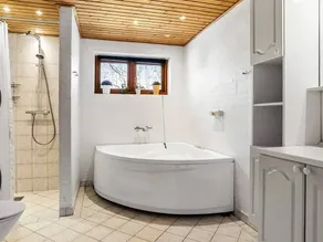 4 Sterne Ferienhaus in Jerup - Image 3