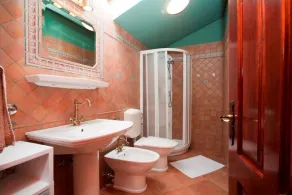 Authentische Villa Ulika mit Pool und Whirlpool - Image 4