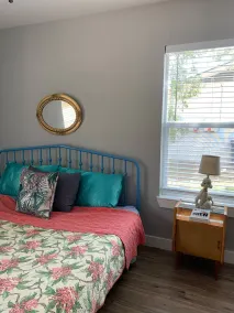 Cozy and Pet-Friendly North Central Austin House - Image 3