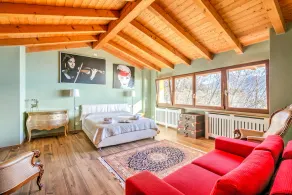 Faby House On Hilly Area & Lake View - Happy Rentals - Image 3