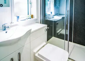 1 bedroom accommodation in Sewardstone - Image 2