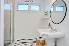 931 Beach Guest House  - Image 3