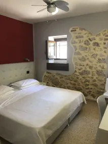 Une oasis de paix parmi les oliviers séculaires - Image 5