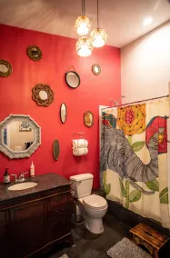 Vibrant Bohemian Loft Apartment with Shared Pool, Garden & Colorful Murals - Image 3