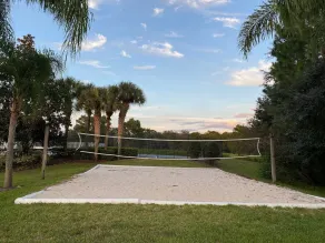 Newly Renovated 2000 SQFT SFH; 4BR/3BA, 2 Master Suits, Private Pool & Spa - Image 2