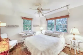 Enchanted Hamptons Cottage in NYTimes Garden - Image 5