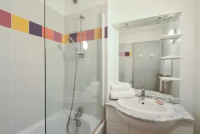 Wohnung mit Balkon, Zugang zum Schwimmbad - Image 4