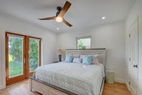 Beautiful Pool home on Golf Course, with Intracoastal views, 1 mile to the Beach - Image 3