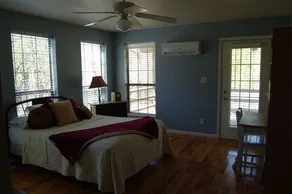 Baker Ford Apartment - Cheerful vintage 1 bedroom - Image 3