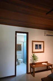 House with 5 bedrooms and a swimming pool. Near the natural pools - Image 4