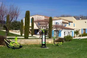 Grand Studio 45 m2 with swimming pool Luberon - Image 4