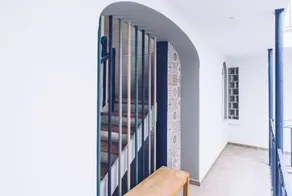 Luxe 2BR Family Oasis in Gibraltar - Image 4