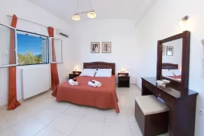 DIAMANTO COMPLEX  SUPERIOR APARTMENT With Shared Pool, Sea And Mountain Views - Image 5