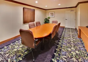 Studio | Free Breakfast, Indoor Pool & Hot Tub - Image 5