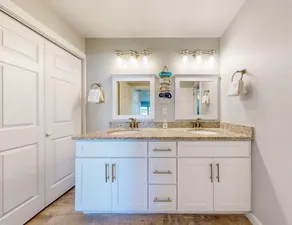 Newly Remodeled Condo, Ground Floor, Across From the Shared Pool - Image 5
