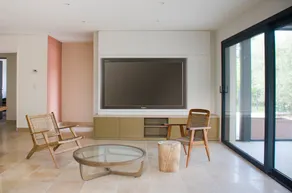 Charming and elegant villa - Image 2