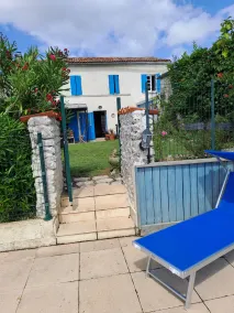 Charentais country house with private pool in the heart of the vineyards - Image 4