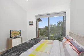 Treetop Escape Anglesea: Modern, Family Getaway, Bush Setting, Elevated Views - Image 4