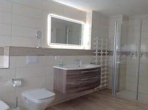 Bright, comfortable semi-detached house with 3 bathrooms! - Image 2
