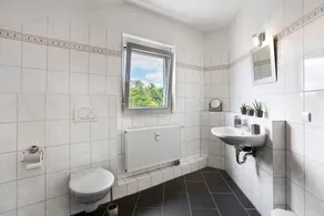 Apartment 'Haus Castellblick 3' with Mountain View, Balcony and Wi-Fi - Image 4