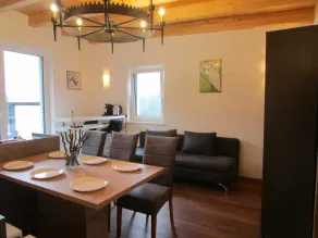 Apartment-Private Bathroom-Mountain view - Image 3