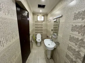Khan Continental Hotel & Restaurant - Image 4