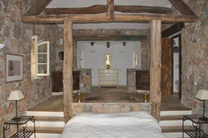 4 Bed 4 Bath Provencal Hillside Villa nr Medieval Village / Heated Pool/ air con - Image 2