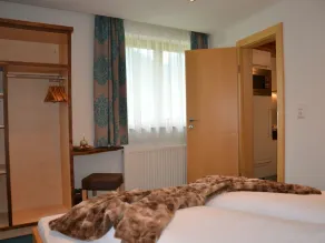 Bonito apartamento para 4 personas con WIFI, TV y terraza - Image 5