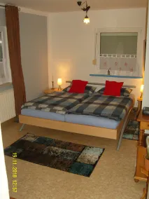 Quiet 60 sqm vacation apartment in Mitwitz - near the forest - Image 5