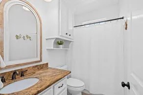 Beachfront | Hot Tub | Sleeps 16 | Private Walkover - Image 3