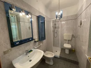 Wonderful private villa for 6 people with terrace and pets allowed - Image 2