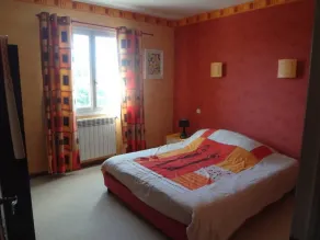 stort hus med pool nær Alès i Cévennes - Image 4