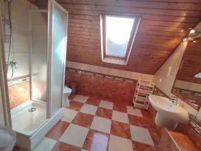 Holiday home with outdoor pool and air conditioning - Image 3