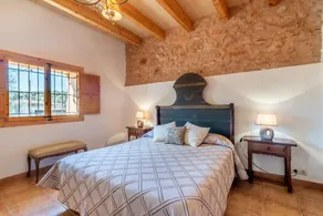 Charming Holiday Home Can Bonjesus with Mountain View, Wi-Fi, Garden & Terrace; Parking Available, Pets Allowed - Image 5