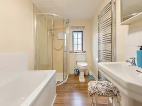 3 bedroom accommodation in Hexworthy, near Yelverton - Image 2