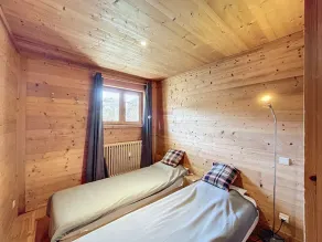 Apartamento de 4 habitaciones con piscina cubierta en Combloux - Image 5