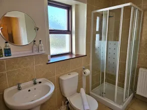 Apartamento-Baño privado - Image 2