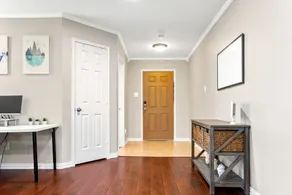 Universal Studios Ready! 3BR, Sleep 8- 2 King Beds, 4 Full Beds - Image 2