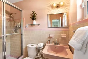 Cozy 3br with saltwater pool, reverse osmosis water filter! - Image 3