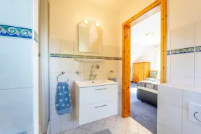 Gemütliches Reetdachhaus – 2min zum Röggeliner See - Image 4