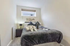 Cosy 2 Bed, Gatwick Airport - Image 3