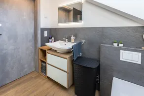 Ferienwohnung 'Zeichner' mit Bergblick, Balkon und WLAN - Image 3