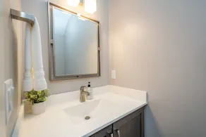 Built in 2021- close to UIHC and Shopping - Image 4