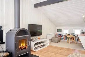 8 person holiday home in Nexø-By Traum - Image 2