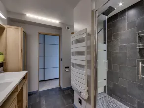 Renovierte Wohnung im Zentrum von Les Arcs 2000 mit Balkon - Image 2