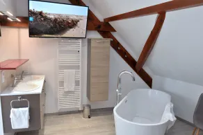 Upscale apartment in the heart of the historic center of Colmar - Image 2