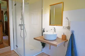Elegante cottage di paglia 4 * con bellissimo giardino e due terrazze per le famiglie - Image 4
