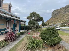 Hanlon Guest House - Image 4